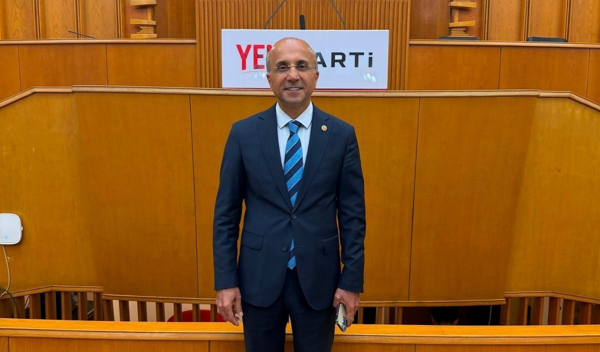Yeni̇ Parti'de Tbmm Yönetimi Kayserili Vekil Aşkın Genç (4)