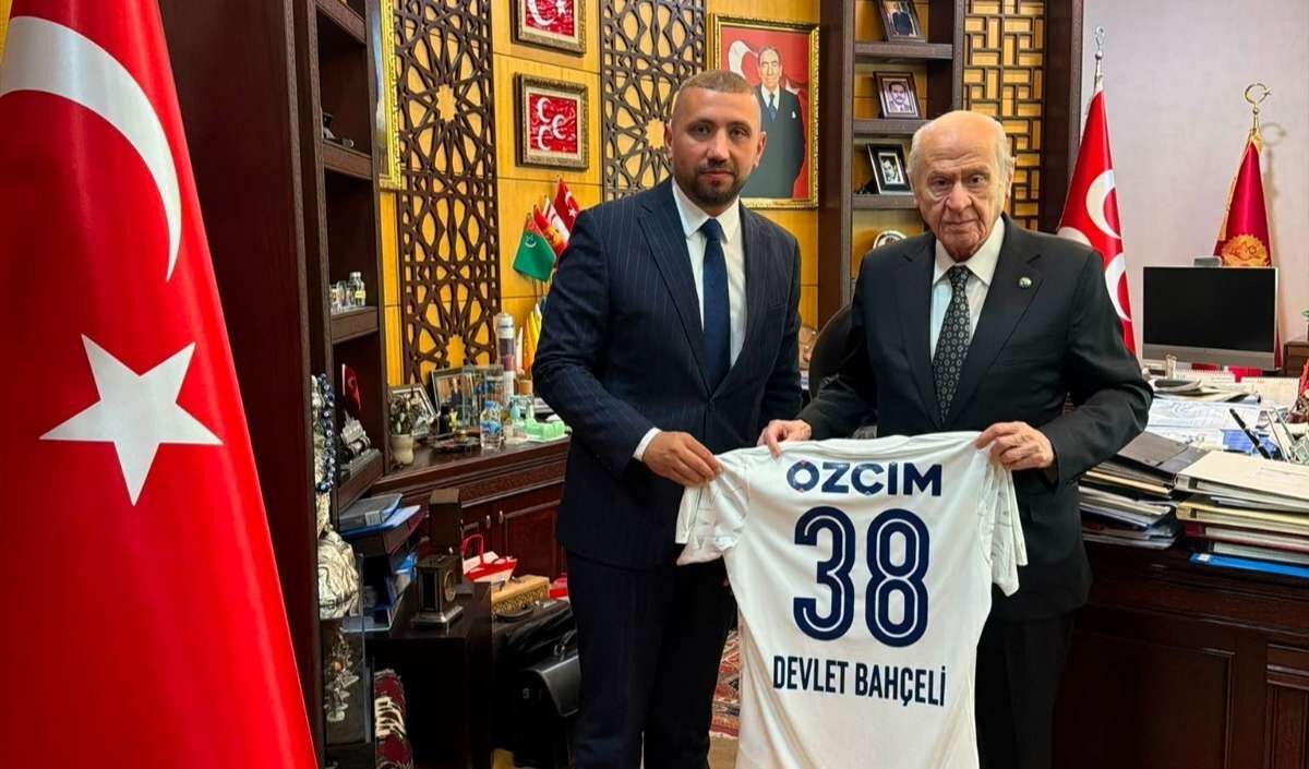 38 Fk Bahçeli Ziyaret (2)