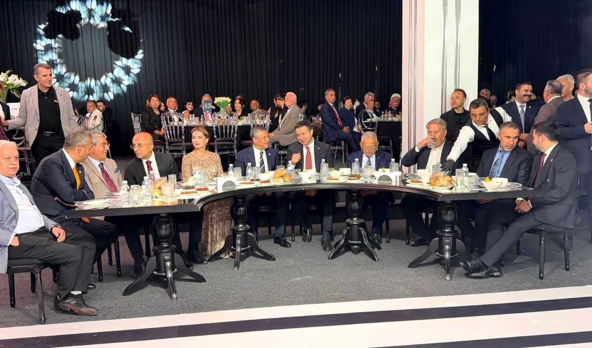 Askin Genc Oglu Coskun Genc Ozgur Ozel Dugun (2)