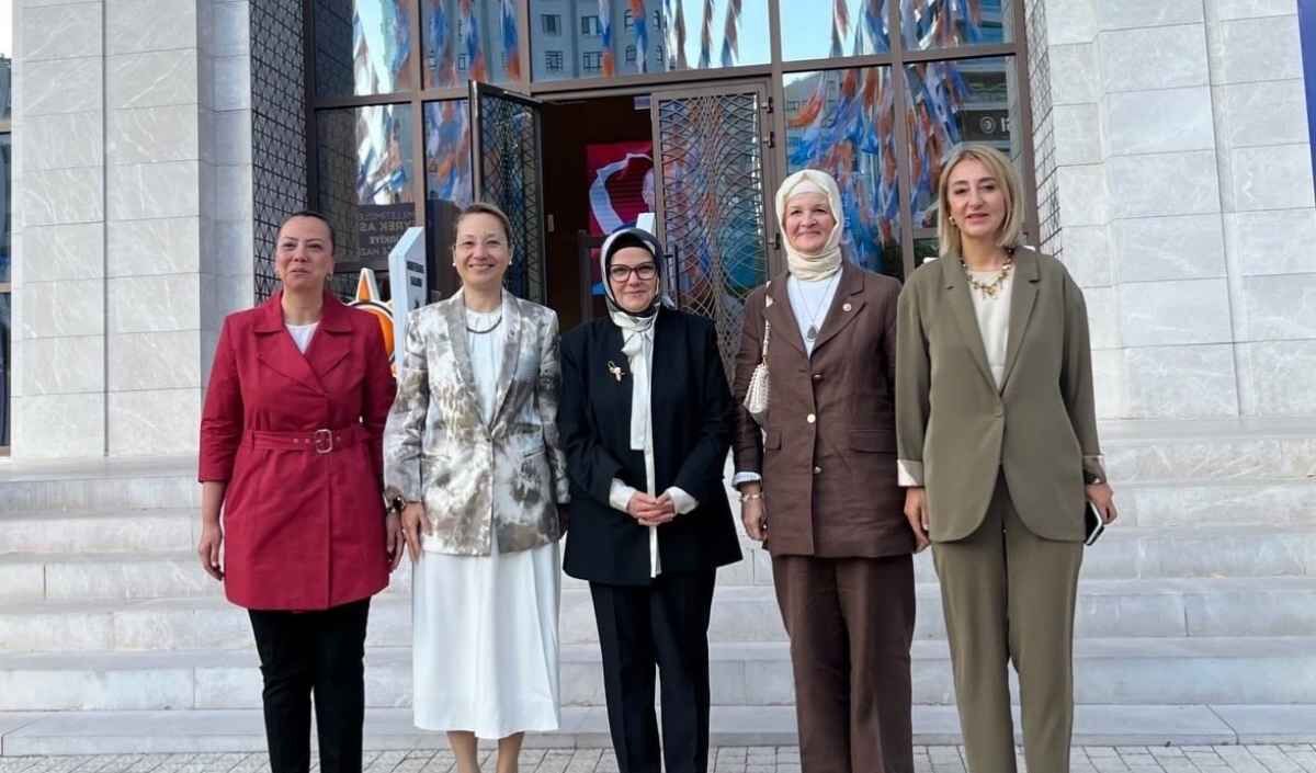 Ayşe Böhürler’den Kadınlara Çağrı (1)