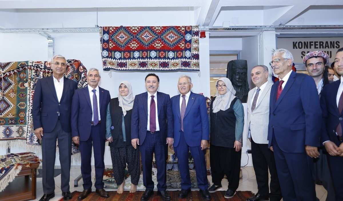Buyukkilic Turk Dunyasi