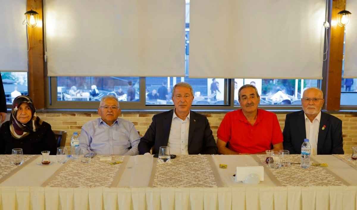Büyükkılıç Ve Akar, Kayseri’de Şehit Aileleri Ve Gazilerle Buluştu (3)