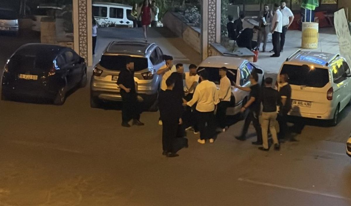 Düğün Salonu Kavga (2)