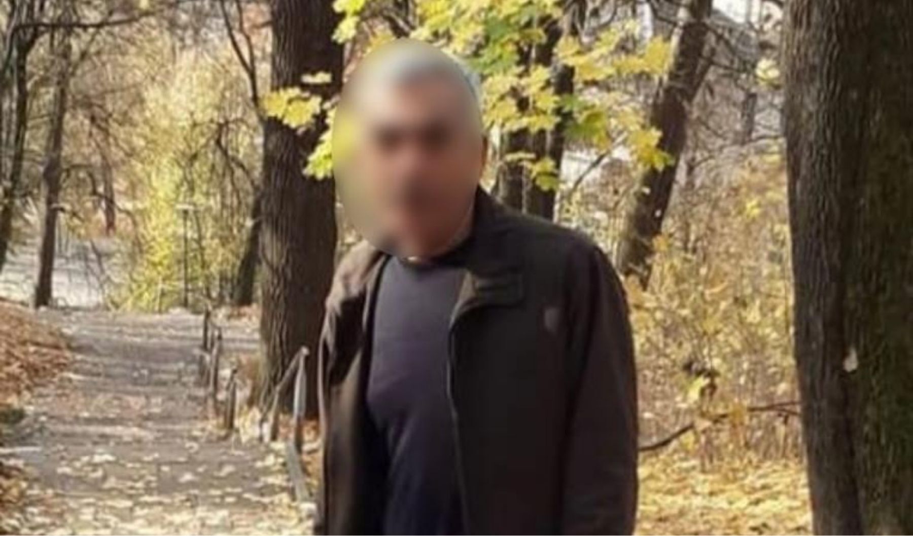 Eski Esi Bicakladi (3)