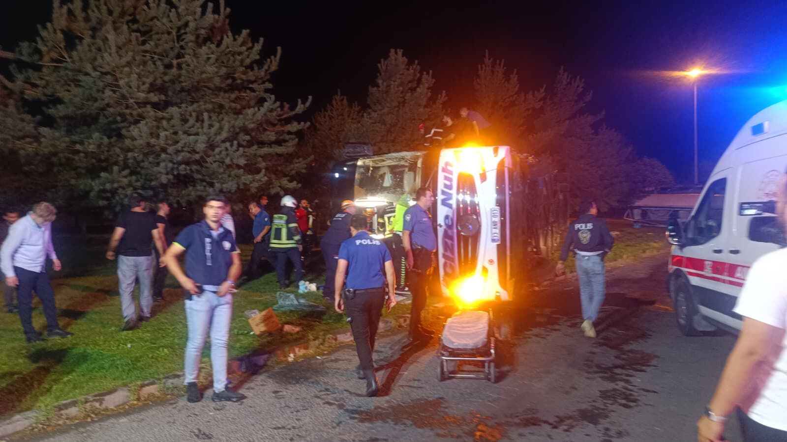 Kayseri'de Tır Otobus Carpısti4