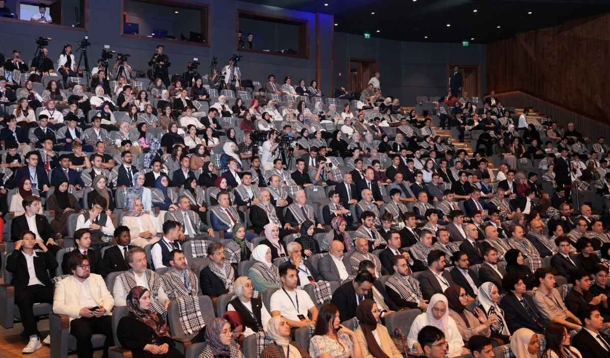 Kurtulmuş ‘Terörsüz Türkiye’i̇lk Asrımızın Yarısını Heba Ettik (1)