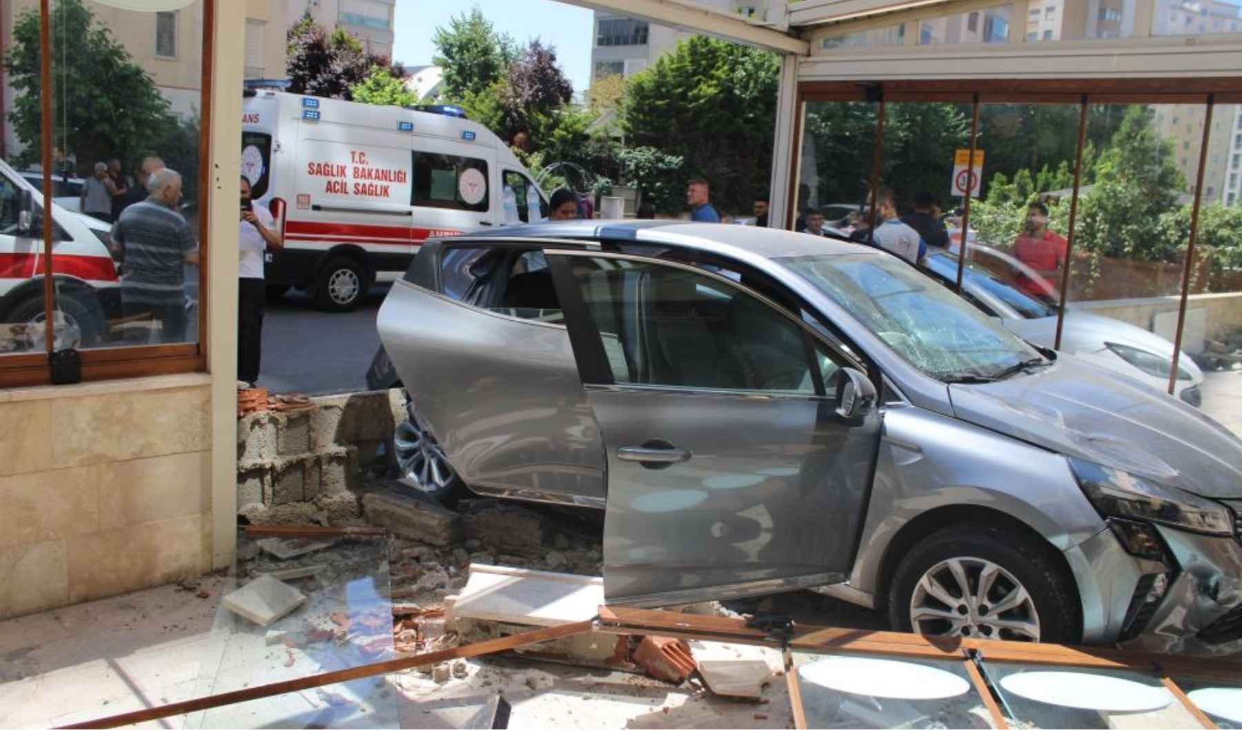 Otomobil Firina Daldi (1)