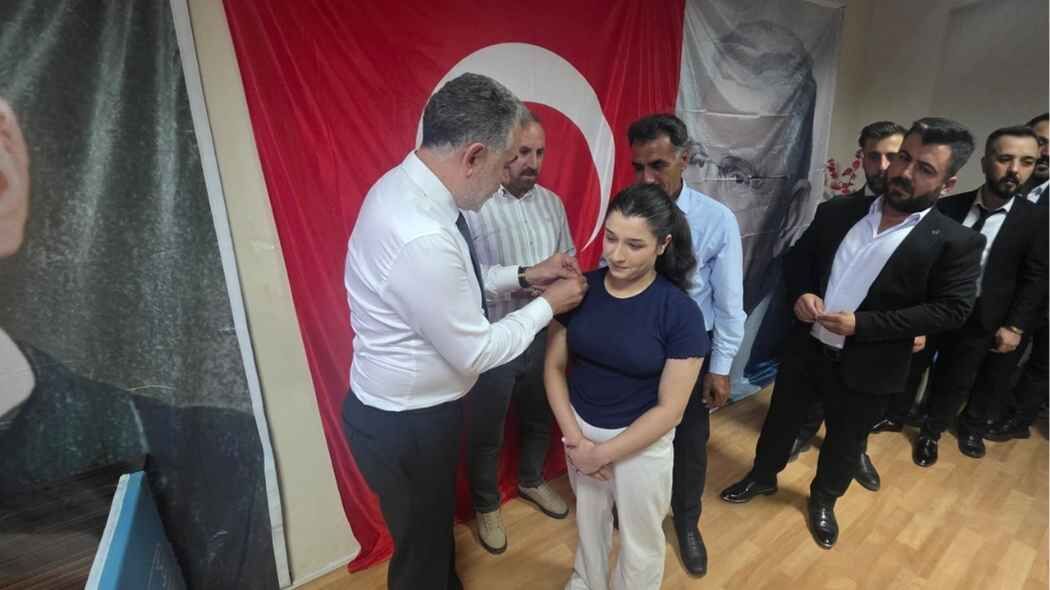 Sedat Kılınc Rozet 3