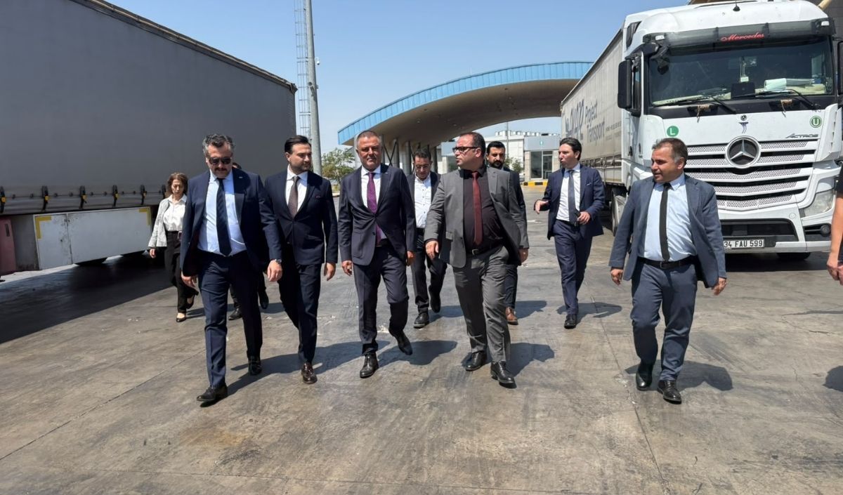 Und Loji̇stli̇k Hamle (4)