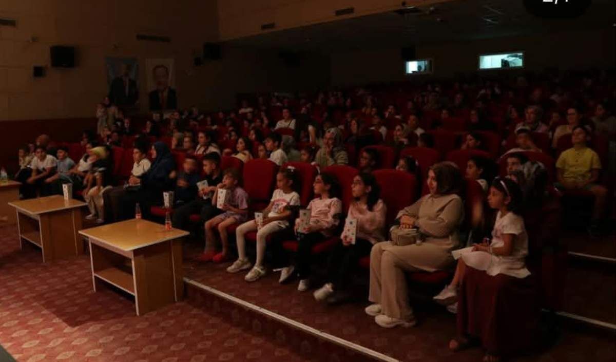 Develi Tiyatro (1)