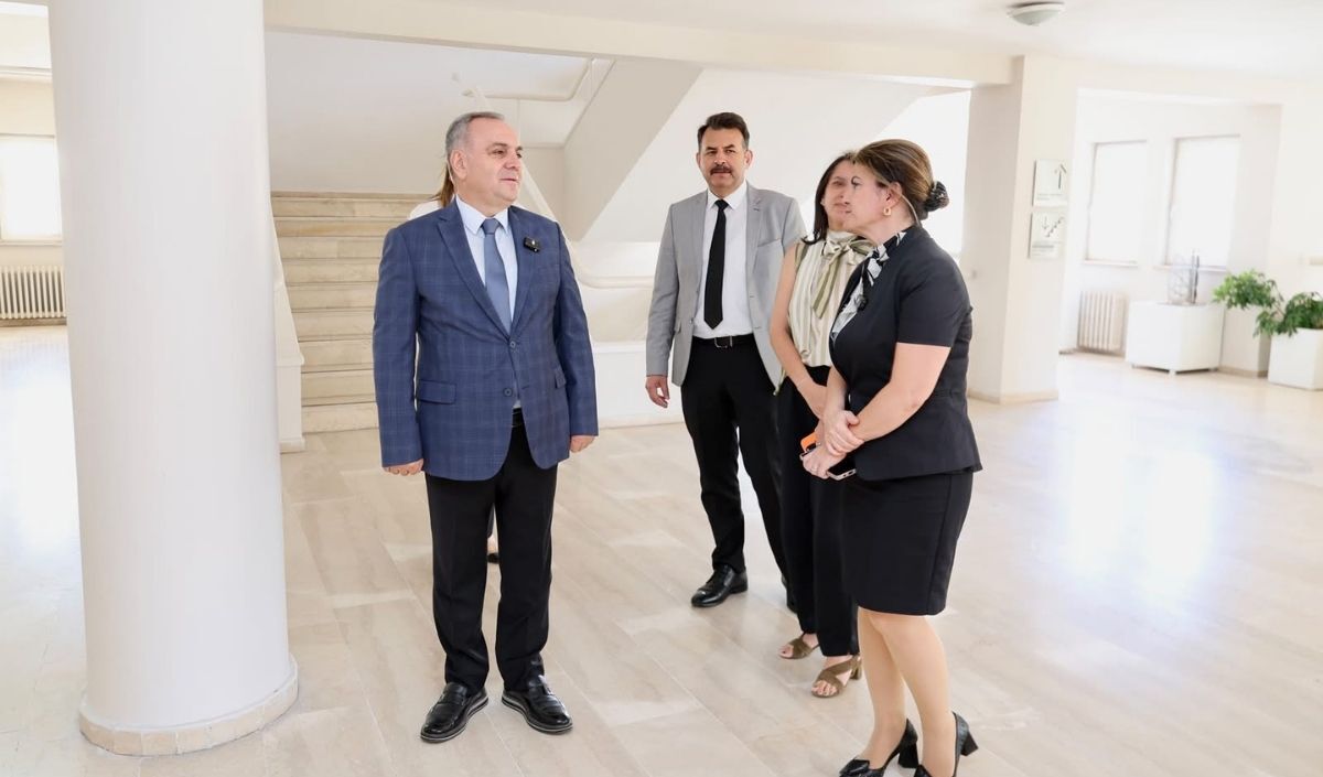 Eru Mimarlik Fakultesi