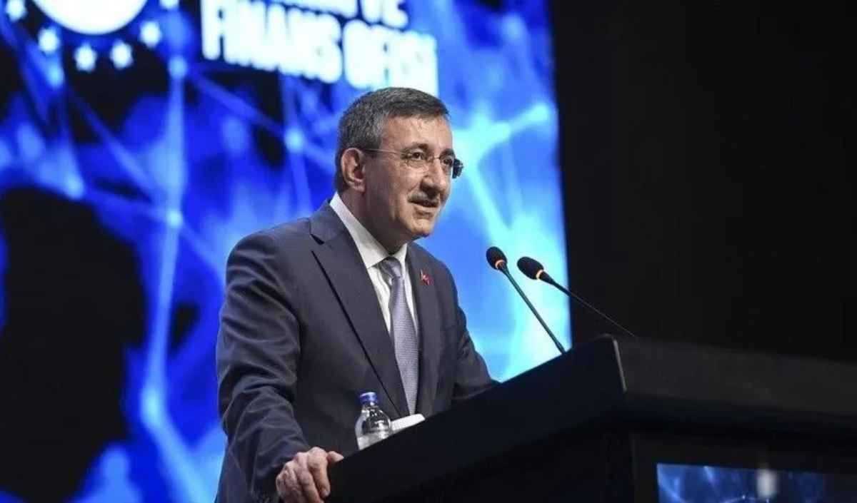Cevdet Yılmaz'dan fon ve hisse senedi açıklaması! Yatırım yapmak suç değil!