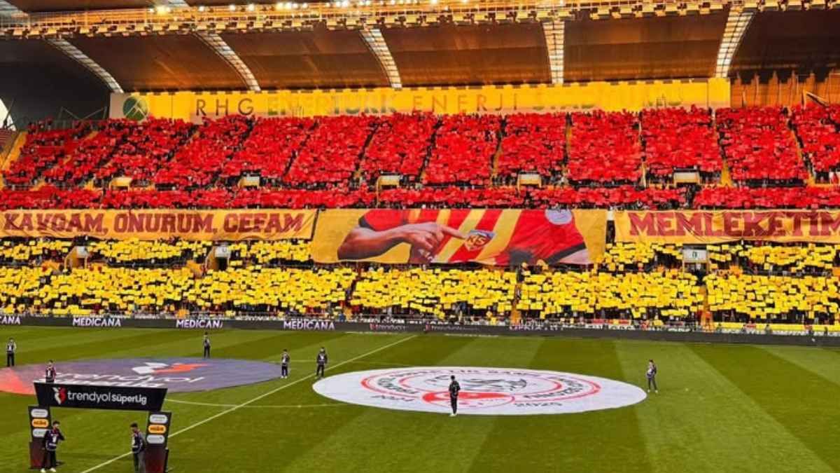 Kayserispor'da kulübe 140 Bin TL, taraftara men cezası!